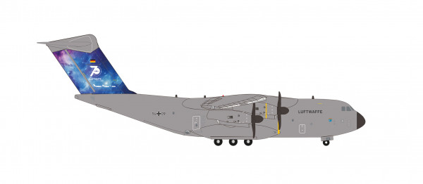 Herpa Wings Airbus A400M Luftwaffe LTG 62 Air Transport Wing 62, Wunstorf "70 Jahre Luftwaffe" 54+09 1:200 Modellflugzeug