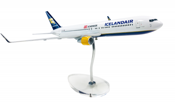 Limox Boeing 767-300ER Icelandair Schenker TF-ISP 1:100 Modellflugzeug
