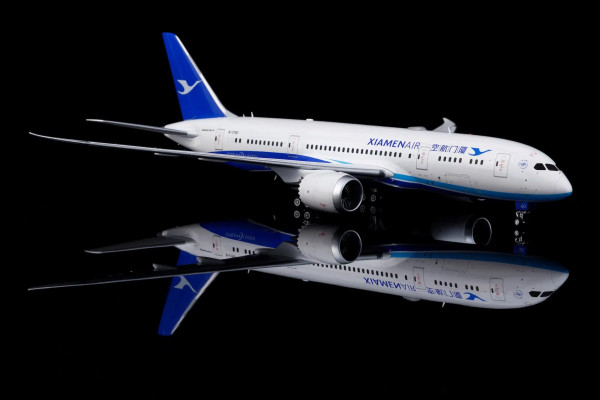 SQ Wings Boeing 787-8 Xiamen B-2760 1:200 Modellflugzeug
