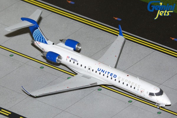 GeminiJets Bombardier CRJ550 United Express GoJet Airlines N506GJ 1:200 Modellflugzeug