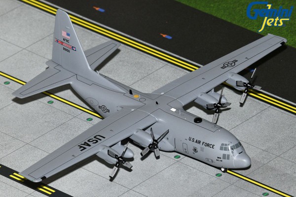 GeminiJets Lockheed C-130H Hercules U.S. Air Force USAF Youngstown ARS, Ohio 89 9106 1:200 Modellflugzeug