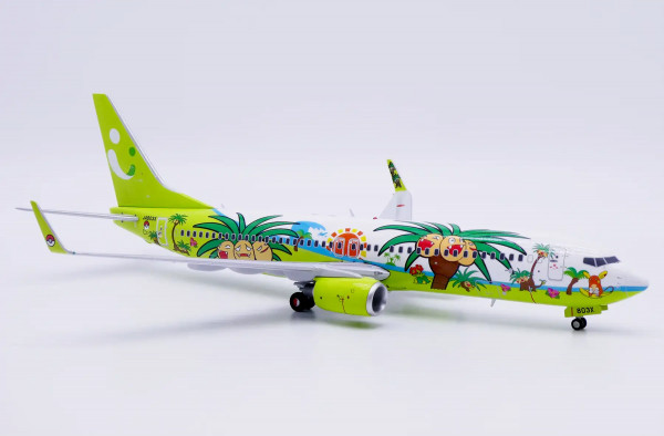 JC Wings Boeing 737-800 Solaseed Air "Nassy Jet Miyazaki" JA803X 1:200 Modellflugzeug
