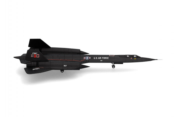 Herpa Wings Lockheed SR-71 Blackbird U.S. Air Force USAF Detachment 1, 9th Strategic Reconnaissance Wing 61-7967 1:200 Modellflugzeug
