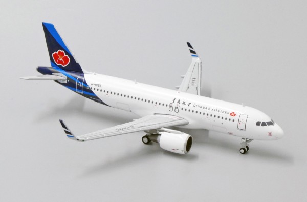 Airbus A320 Qingdao Airlines B-1695 Scale 1/400