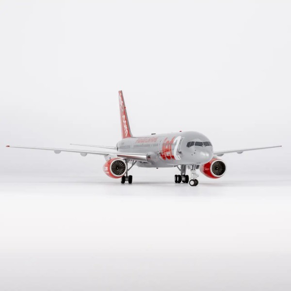 NG Model Boeing 757-200 Jet2 G-LSAH 1:200 Modellflugzeug