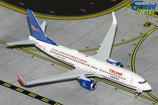 GeminiJets Boeing 737-800 Eastern Air Express "Trump-Vance Campaign" N917XA 1:400 Modellflugzeug