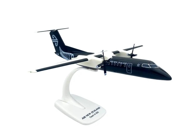 PPC Bombardier Dash8-300 Air New Zealand ZK-NEM 1:100 Modellflugzeug