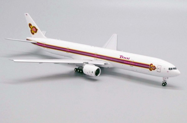 Boeing 777-300 Thai Airways "Old Livery" Flaps Down Version HS-TKE Scale 1/400 Limited 130pcs