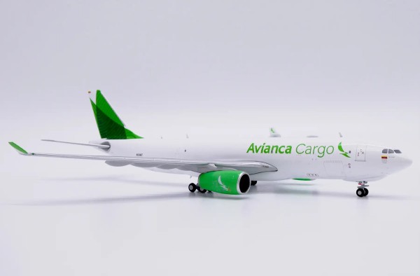 JC Wings Airbus A330-200F Avianca Cargo N331QT 1:400 Modellflugzeug