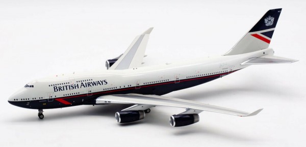 Boeing 747-436 British Airways G-BNLY with stand Scale 1/200 plus Collectors coin
