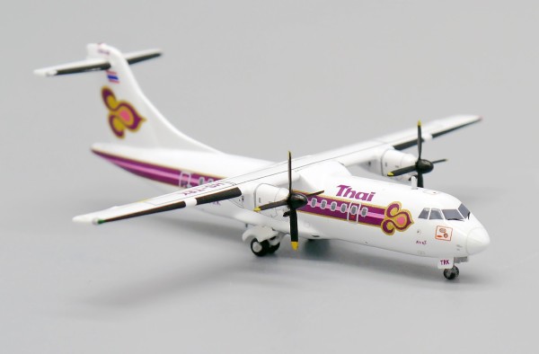 Avions de Transport Régional ATR 42-320 Thai Airways HS-TRK Scale 1/400